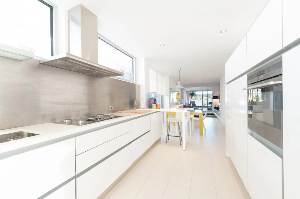 TARIDA - Modern apartment with beautiful sea views Free WIFI
