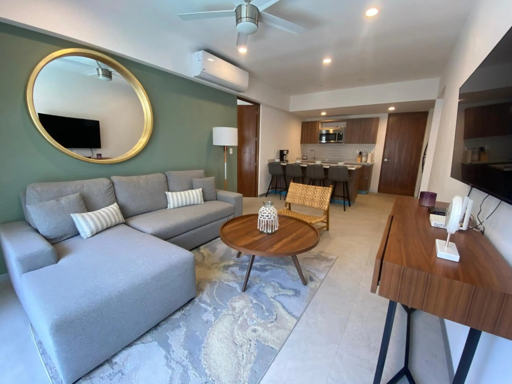 369 LUXURY APARTMENTS, URBAN TOWERS -PARKING FREE - 2 Pools
