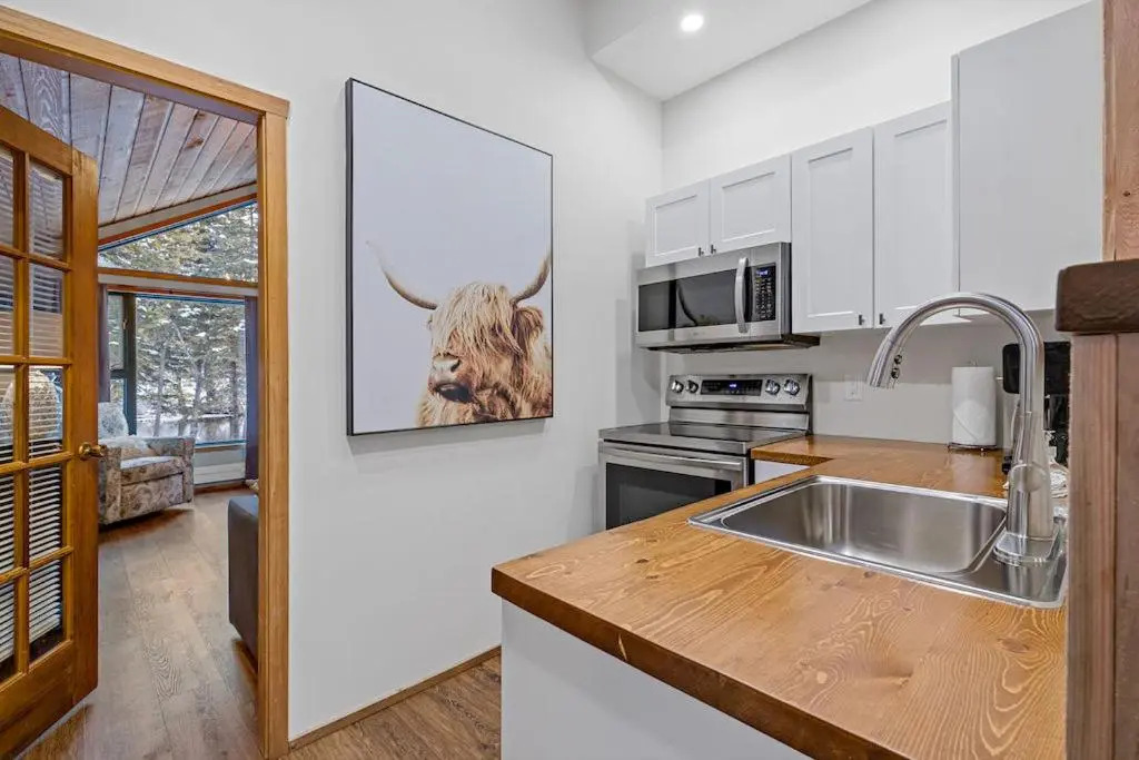 2 Bedroom Cabin