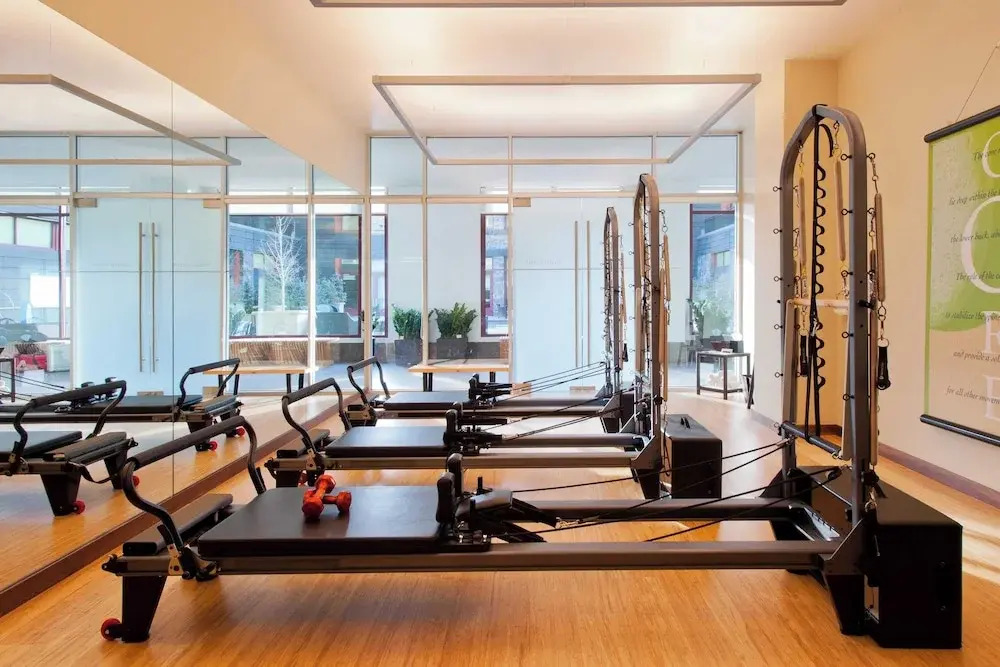 Beaver Creek Solace by Avantstay Studio w/ Resort Pool + Hot Tub Premier Avon Location