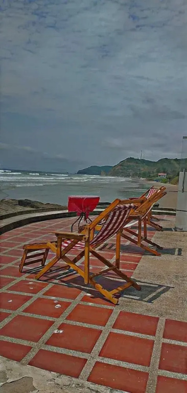 El Kuy Surfista