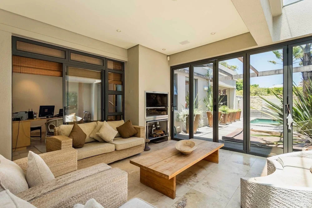 Home Away From Home on a Secure Golf Estate, Situated Next to the Ocean and Golf