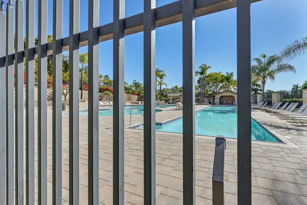 Private & Spacious Deluxe Rolling Hills Ranch Gem