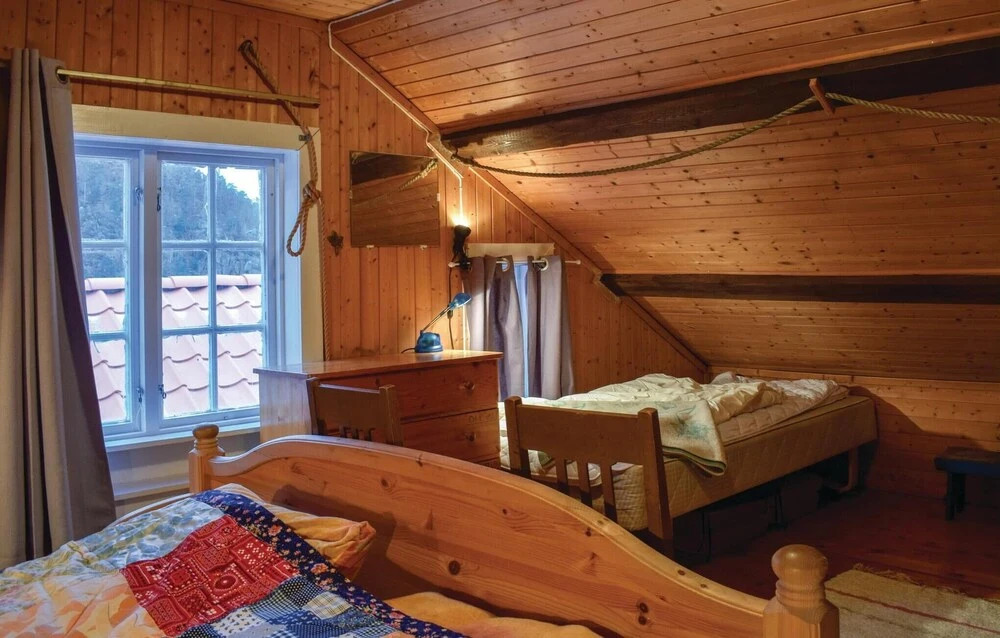 Amazing Home In Staubø With Wifi