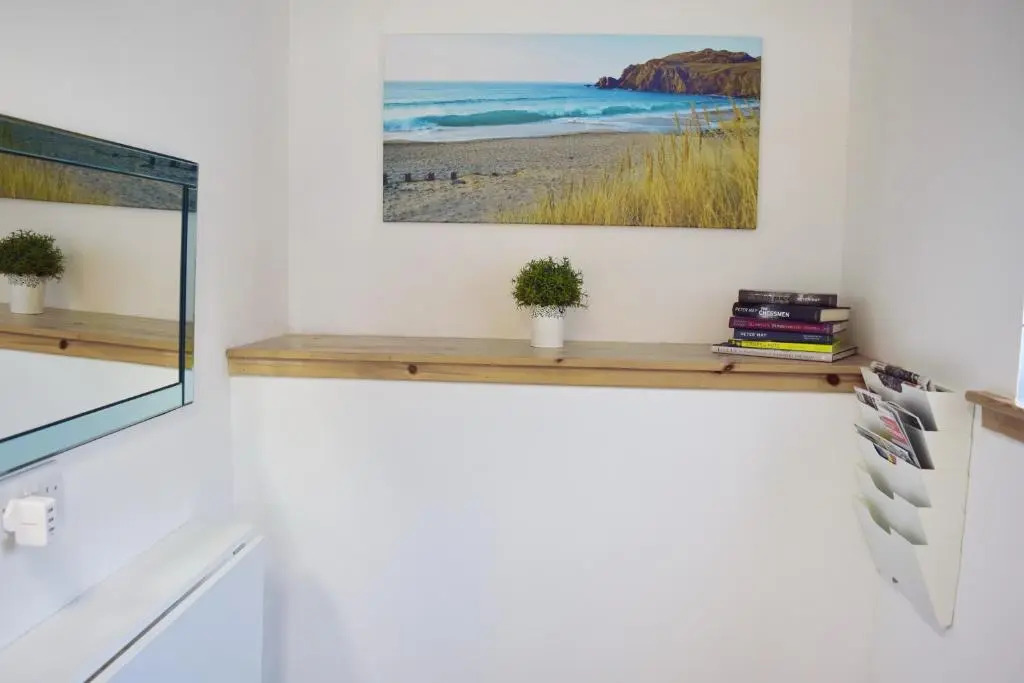 Flat 14d Bayhead
