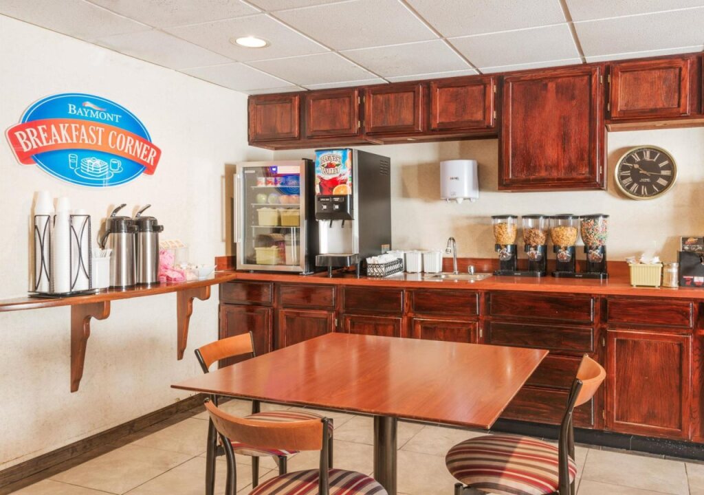 Comfort Inn & Suites Fairborn near Wright Patterson AFB