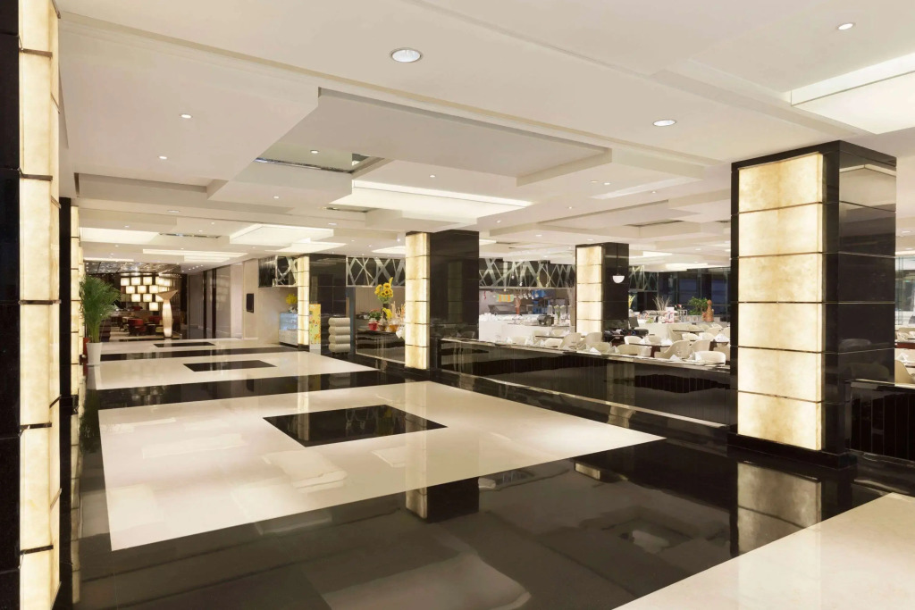 Ramada Plaza By Wyndham Lianyungang