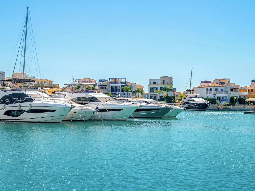 Sanders Breeze Limassol