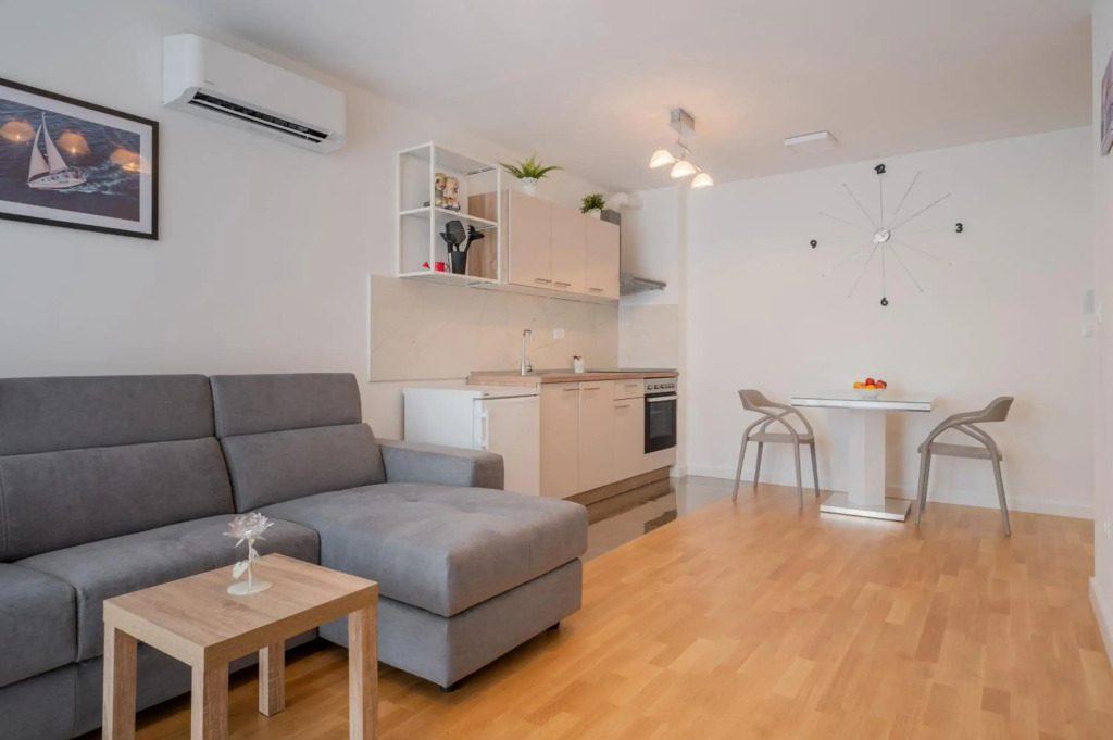 Luxury Apartment Solinka With Private Parking