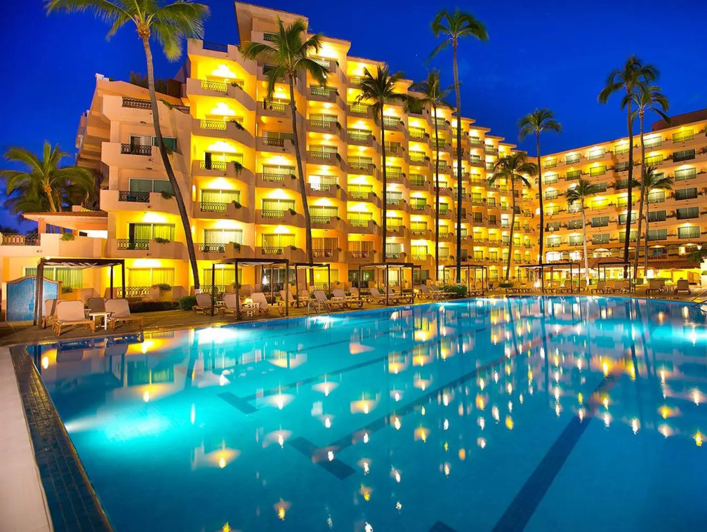 Crown Paradise Golden All Inclusive Resort