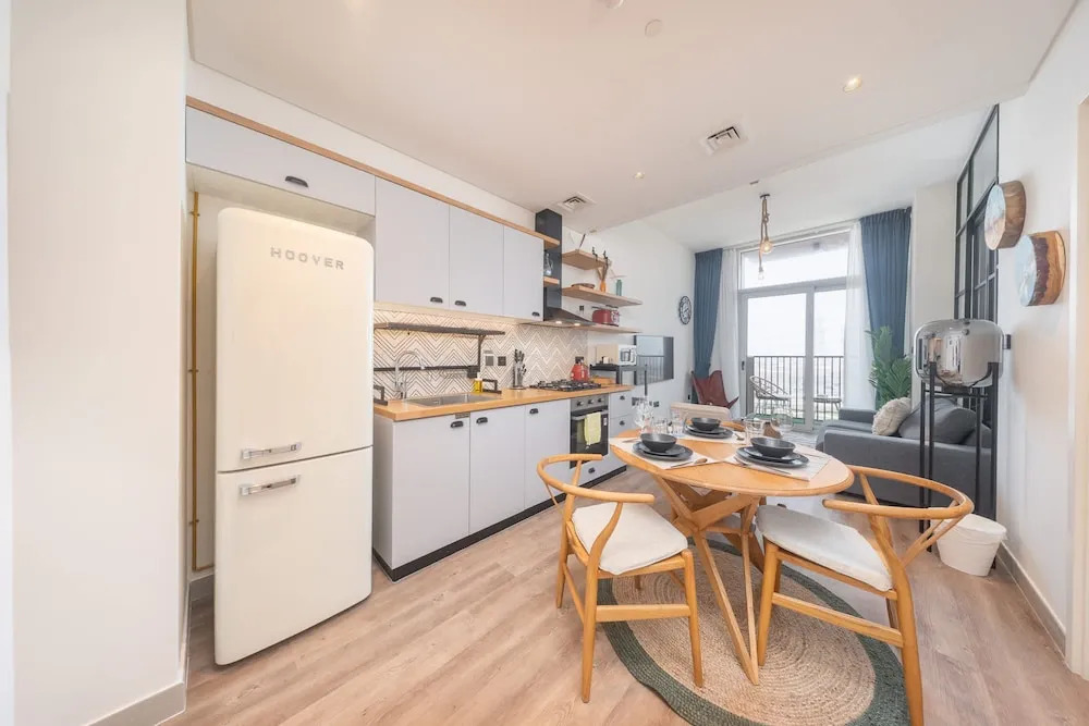 Dubai Hills Stunning 1 bed for 4 People