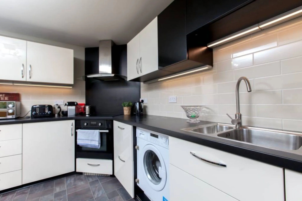 Blackfriars Residence - Beautiful Home
