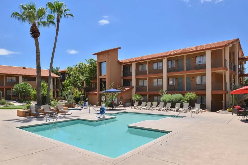 Red Lion Inn And Suites