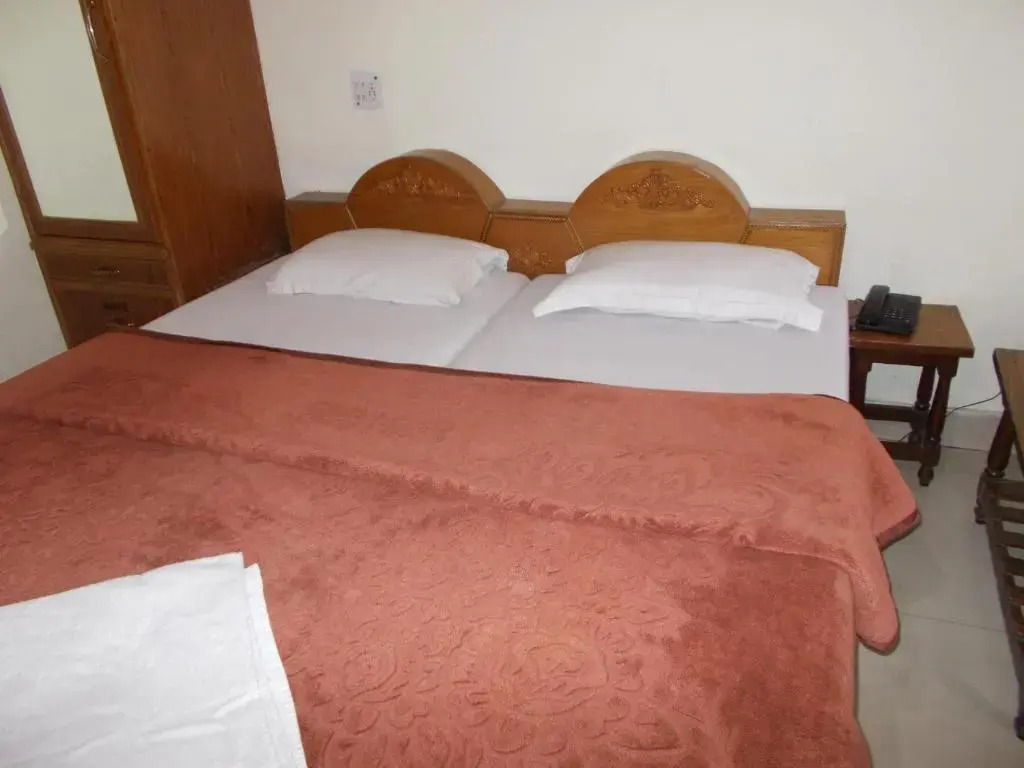 Premier rooms with Rooftop Terrace Restaurant
