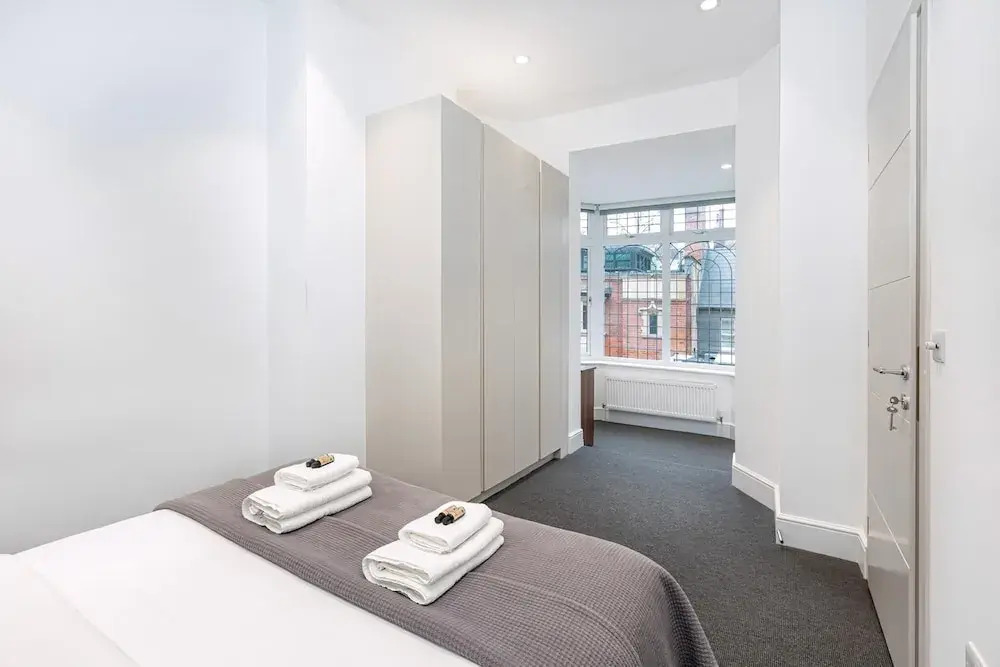 Stylish Harley Street Apartment
