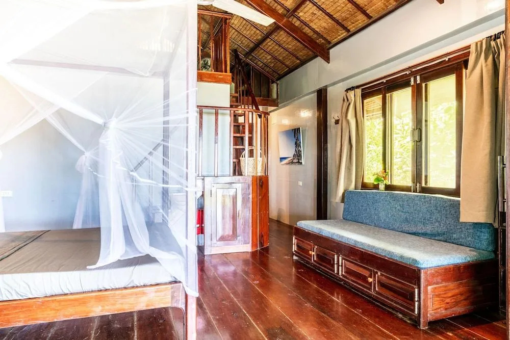 Greenhouse Siargao Roadside Boutique Apartments