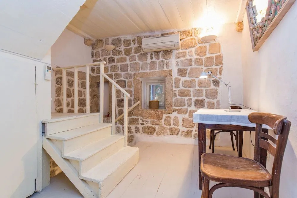 Peti Apartment
