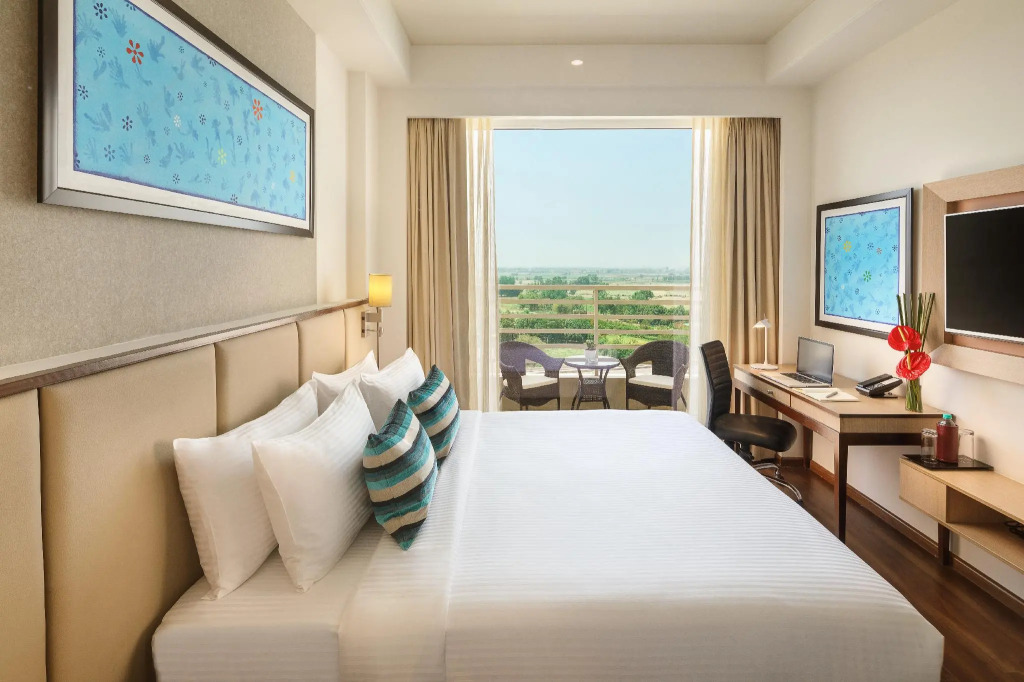 Sandal Suites by Lemon Tree Hotels