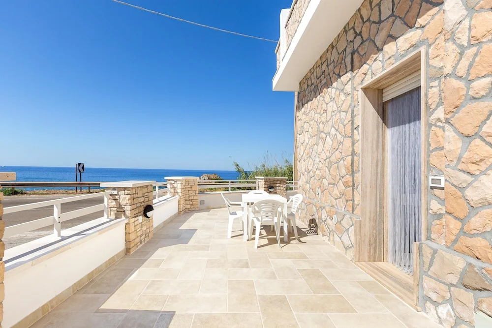 2047 Casa Marchello - Bilo 1 by Barbarhouse