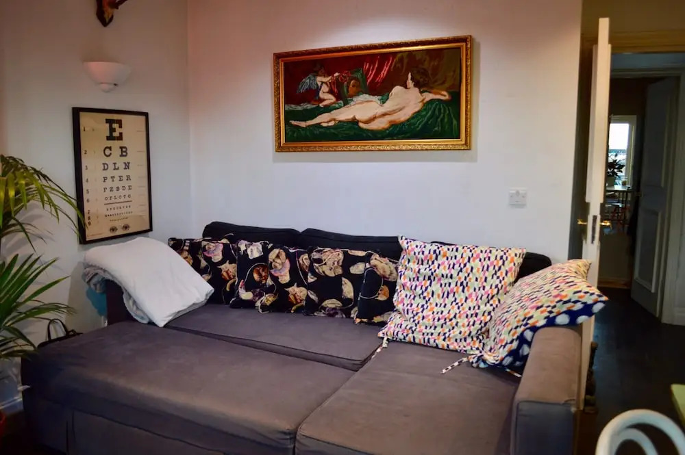 2 Bedroom Apartment In Belsize Park