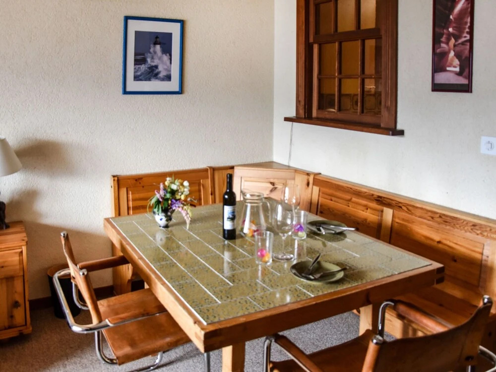 Apartment Mondzeu A258 by Interhome
