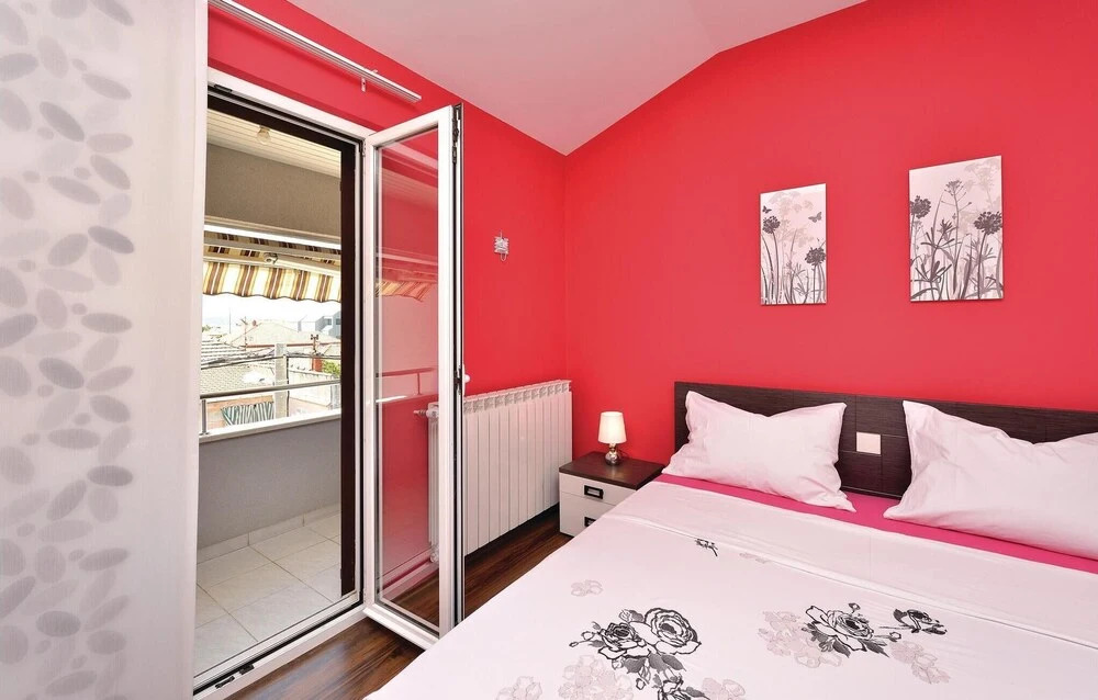 Beautiful Apartment in Zadar With 2 Bedrooms and Wifi