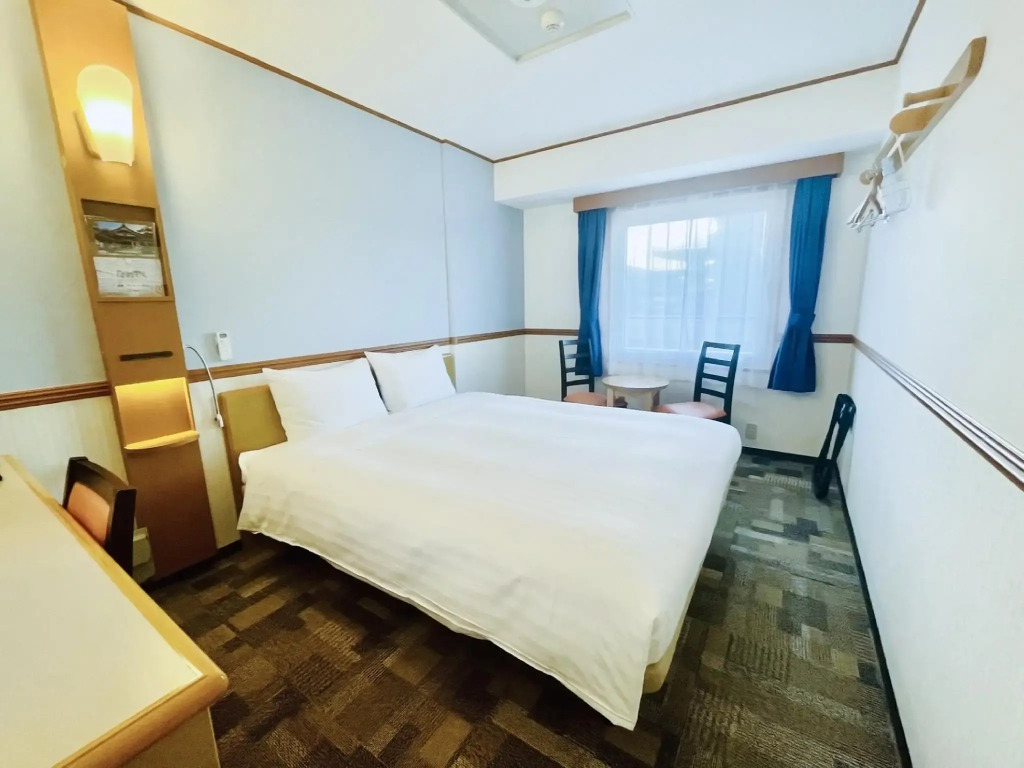 Toyoko Inn Higashi hiroshima Ekimae