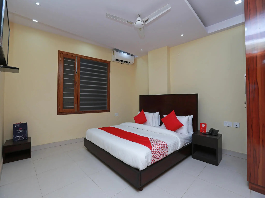 OYO 35361 Leisurrestay