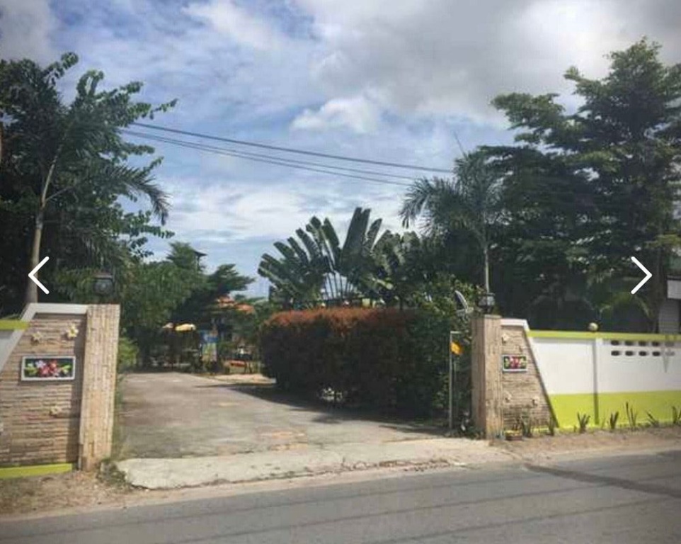 OYO 1057 Relax Resort