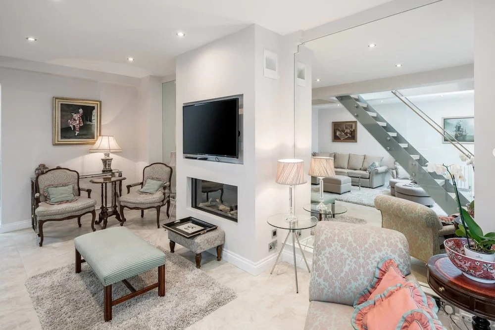 Beautiful 4-bed House in Notting Hill