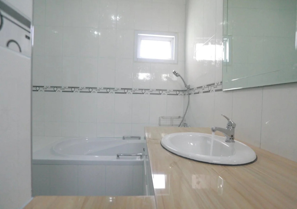 V Residence