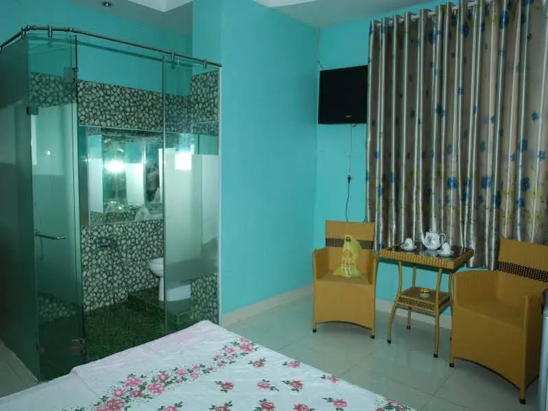 Hoang Cuc Hotel(Khách sạn Hoàng Cúc)