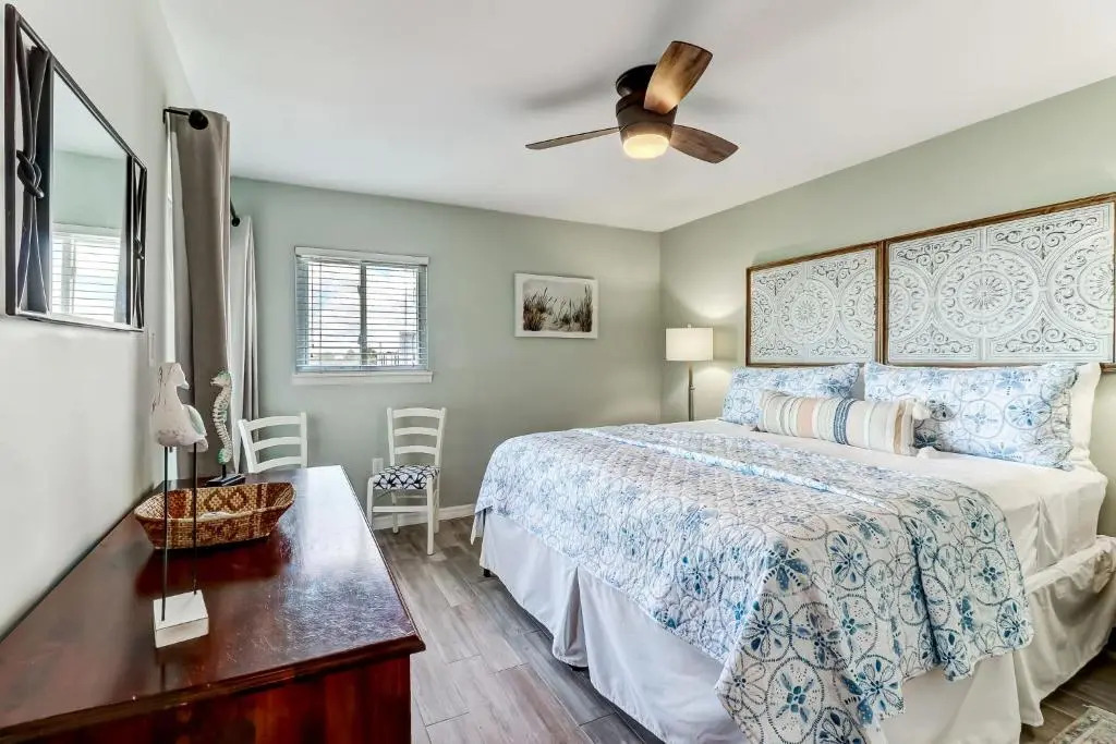 NEW Sand Dollar Villas Unit 205 Oorah
