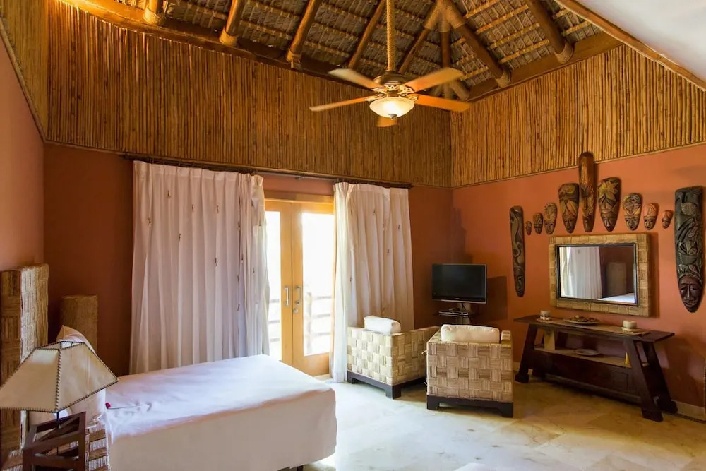 Large 12 000 sq ft 5-bdr Villa for Rent in Cap Cana With Pool Chef Maid