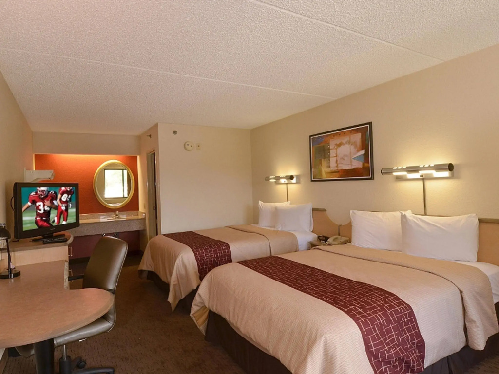 Red Roof Inn Cleveland - Westlake