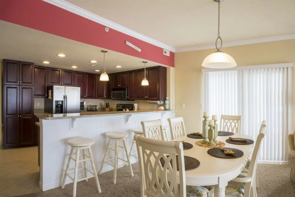 Bella Vista 601 - 3 Br Condo