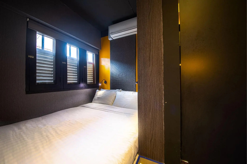 CUBE Family Boutique Capsule Hotel at Chinatown