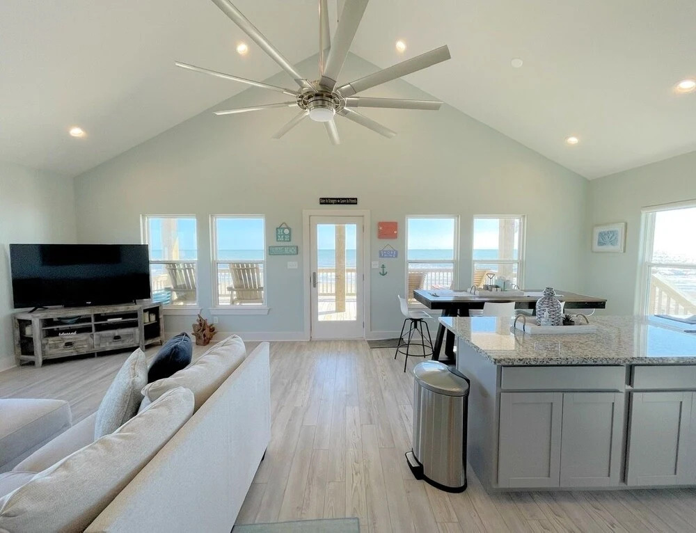The Shore House 3 Bedroom Home by RedAwning