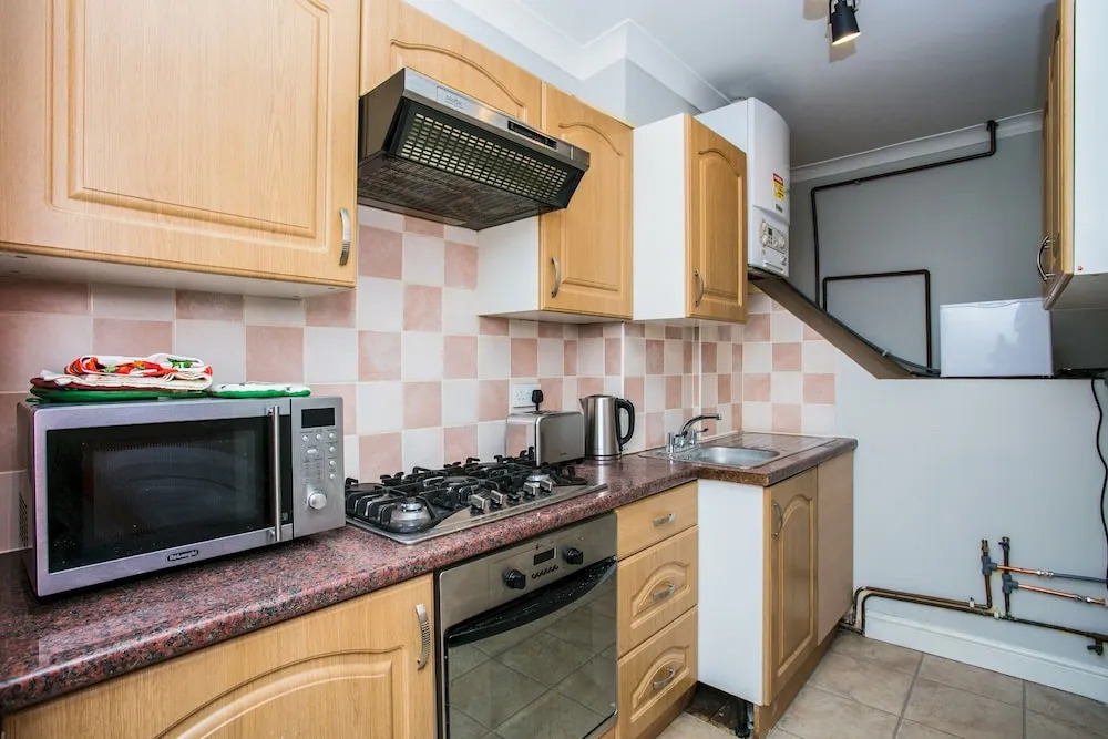 Lovely 1 Bedroom Studio in Belsize Park
