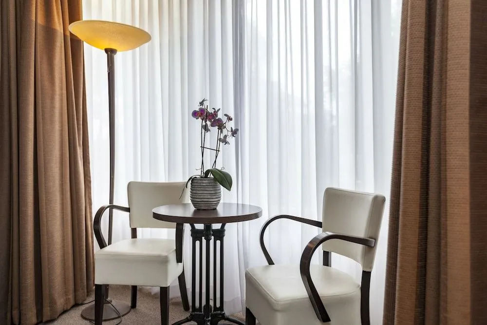 Hotel Ravel