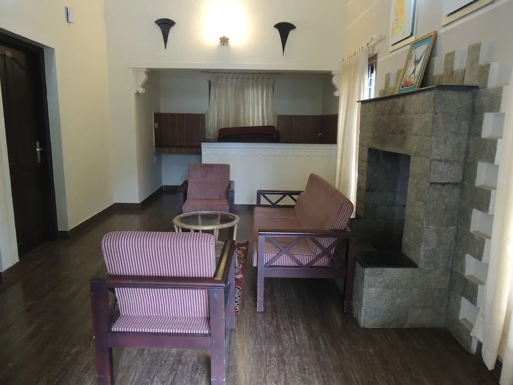 Summit Bird's Valley Resort & Spa