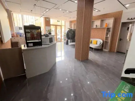 Shangyou Business Hotel (Taiyuan Zhonglou Street Railway Station)