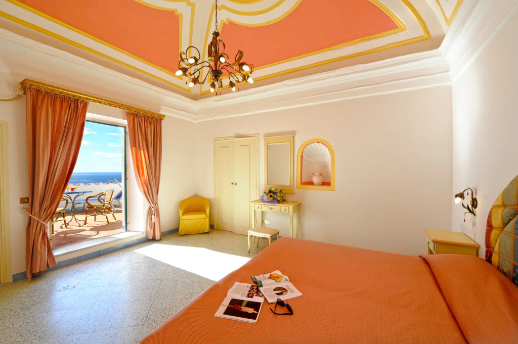 Hotel Torre Saracena