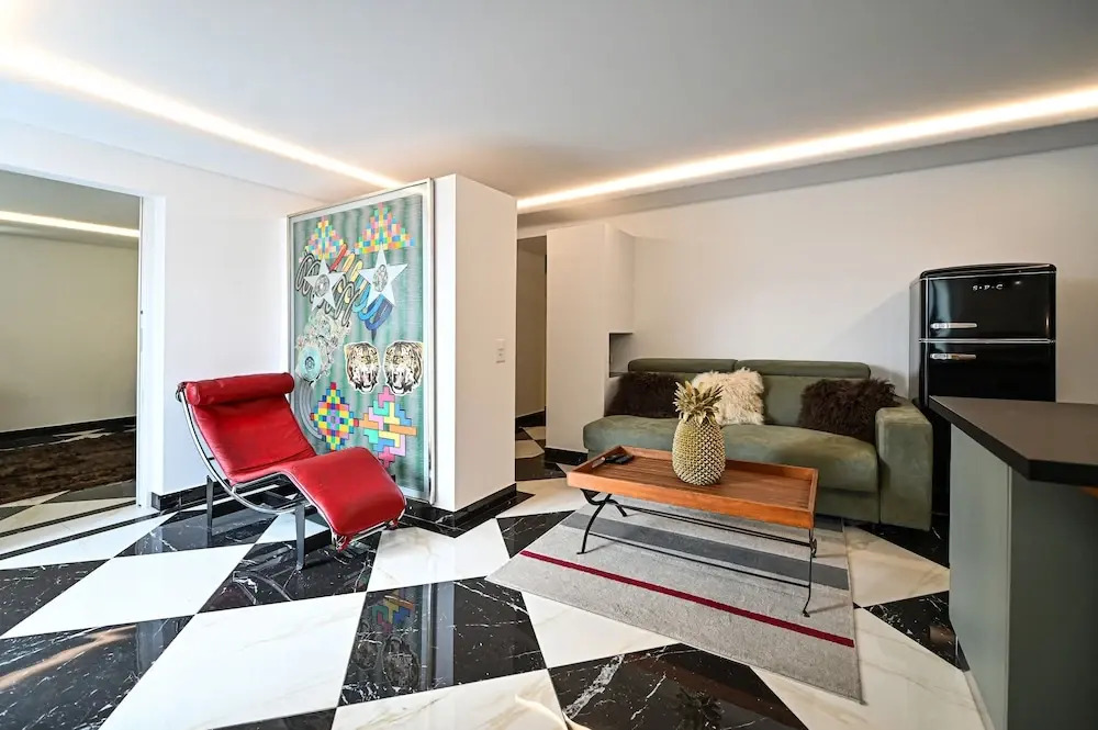 Unique Vacation Rental in Losone