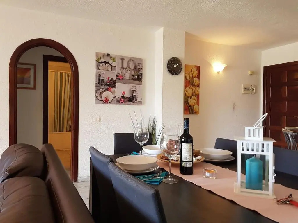 San Marino with heated pool, only 450 meters to the beach, wifi