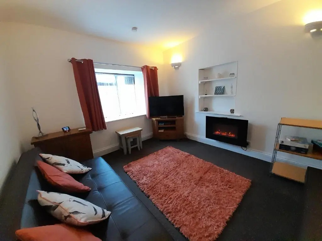 Cosy Apartment Close to Tunnels Beaches