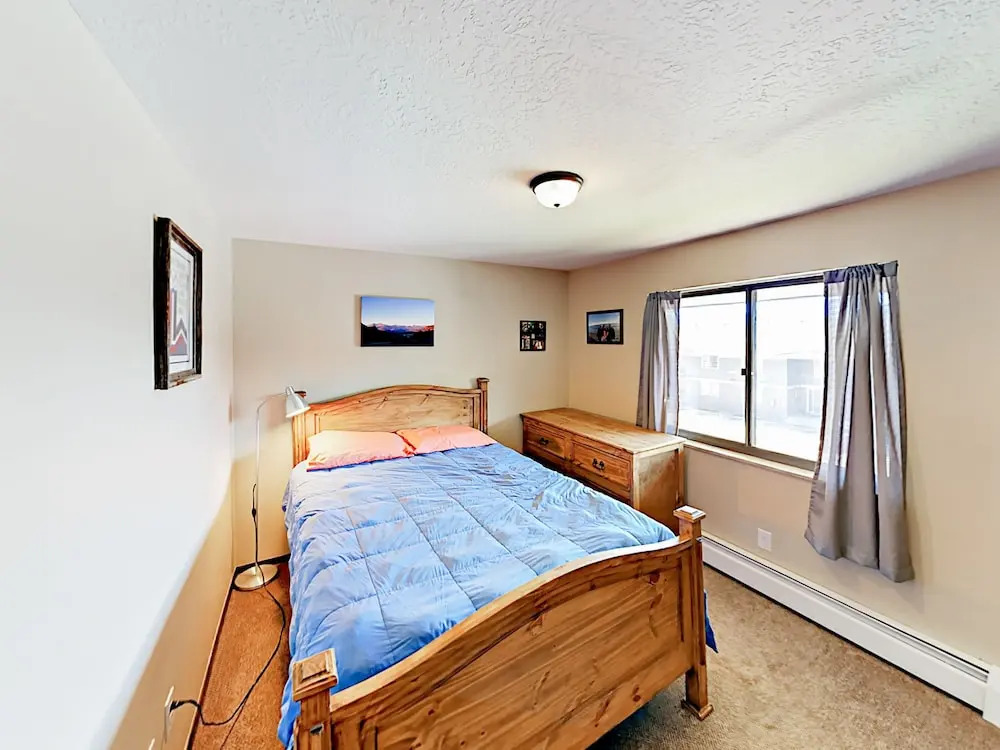 Enthusiasts Dream Condo #s303 2 Bedrooms 2 Bathrooms Condo