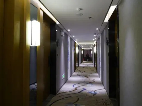 Poyang Hotel