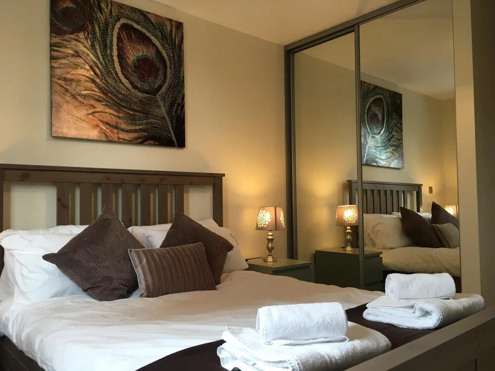Luxury Two Bed Apartment With Roof Terrace
