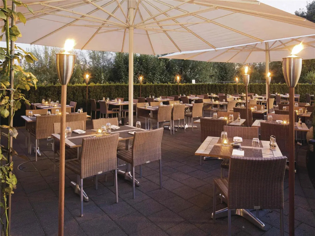 Mövenpick Hotel Zurich Airport